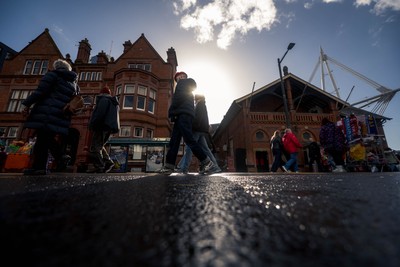 140326 - Wales v Italy - Guinness Six Nations - Fans Ahead of the game 