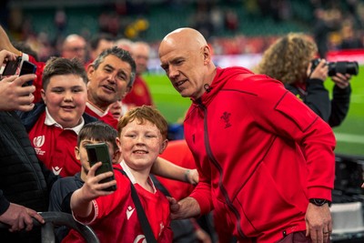 140326 - Wales v Italy - Guinness Six Nations - Wales Coach Steve Tandy Interacts with fans after the game