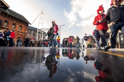 140326 - Wales v Italy - Guinness Six Nations - Fans Ahead of the game 