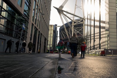 140326 - Wales v Italy - Guinness Six Nations - Fans approach Principality Stadium ahead of the game 