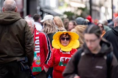 140326 - Wales v Italy - Guinness Six Nations - Fans Ahead of the game 