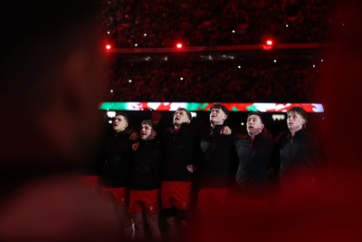 140326 - Wales v Italy - Guinness Six Nations Championship - Wales sing the anthem