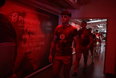 140326 - Wales v Italy - Guinness Six Nations Championship - Eddie James of Wales 