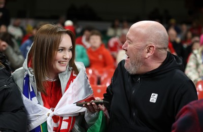 140326 - Wales v Italy - Guinness Six Nations Championship - Fans