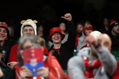 140326 - Wales v Italy - Guinness Six Nations Championship - Fans