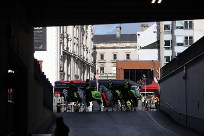 140326 - Wales v Italy - Guinness Six Nations Championship - Team bus arriving