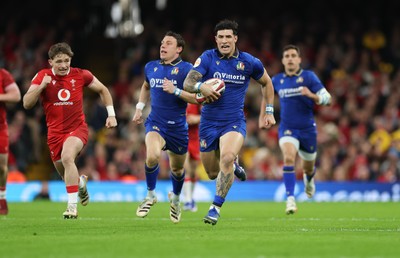 140326 - Wales v Italy, Guinness Six Nations 2026 - Tommaso Menoncello of Italy breaks away