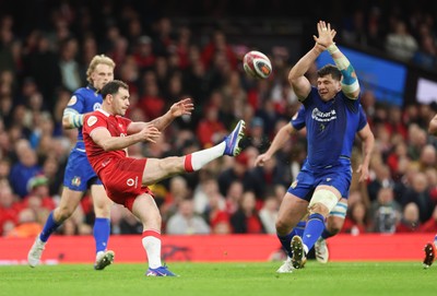 140326 - Wales v Italy, Guinness Six Nations 2026 - Tomos Williams of Wales kicks clear