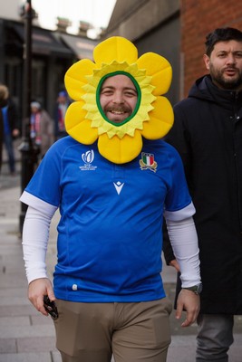 140326 - Wales v Italy - Guinness Six Nations - Italy fans before the match