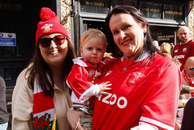 140326 - Wales v Italy - Guinness Six Nations - Wales fans before the match