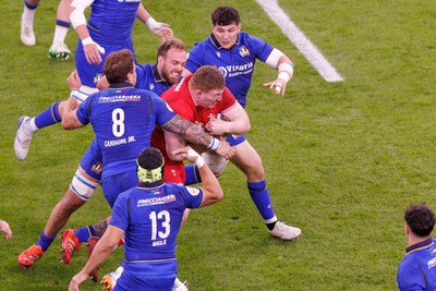 140326 - Wales v Italy - Guinness Six Nations - Rhys Carre of Wales runs at the defence