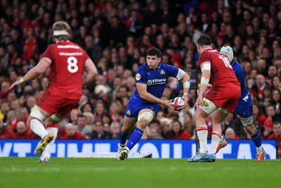 140326 - Wales v Italy - Guinness Men's Six Nations - Giacomo Nicotera of Italy is challenged by Ryan Elias of Wales