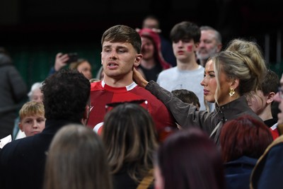 140326 - Wales v Italy - Guinness Men's Six Nations - Alex Mann of Wales with family at full time