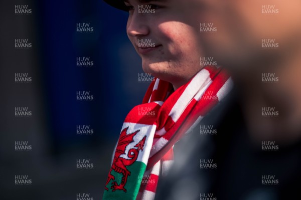 140326 - Wales v Italy - Guinness Six Nations - Fans Ahead of the game 