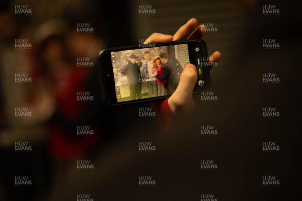 140326 - Wales v Italy - Guinness Six Nations - Fans Ahead of the game 