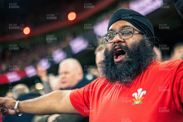 140326 - Wales v Italy - Guinness Six Nations - Fans During the Game