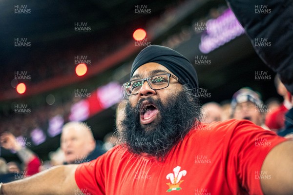 140326 - Wales v Italy - Guinness Six Nations - Fans During the Game