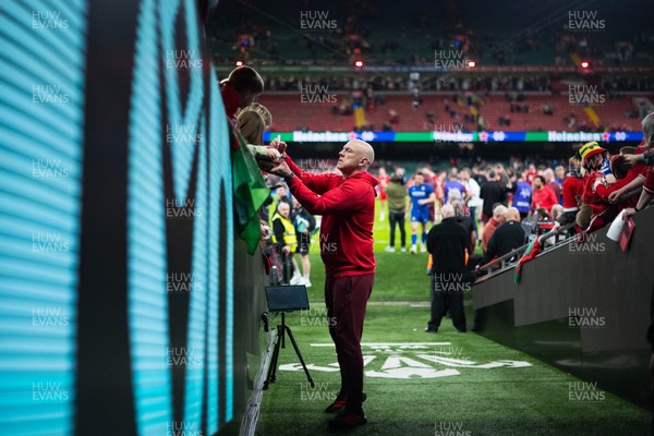 140326 - Wales v Italy - Guinness Six Nations - Wales Coach Steve Tandy Interacts with fans after the game