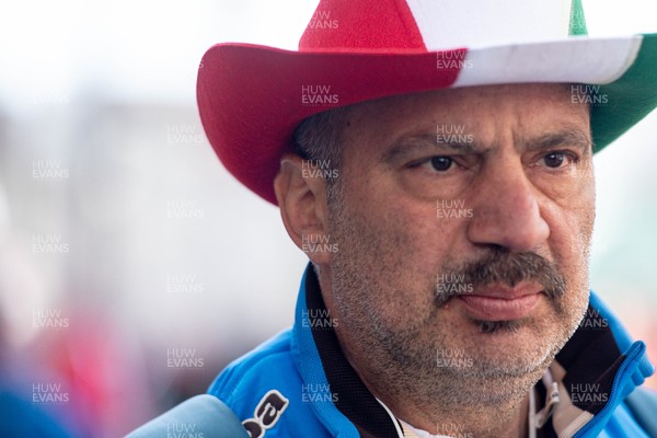 140326 - Wales v Italy - Guinness Six Nations - Fans Ahead of the game 