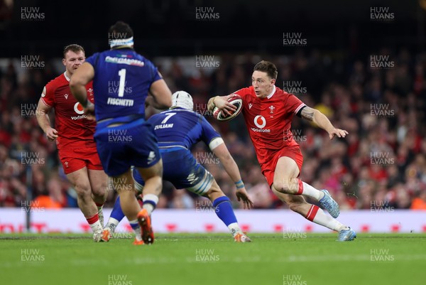 140326 - Wales v Italy - Guinness Six Nations Championship - Josh Adams of Wales 