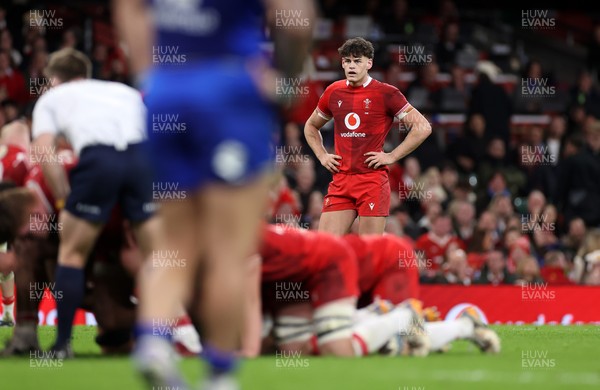 140326 - Wales v Italy - Guinness Six Nations Championship - Eddie James of Wales 
