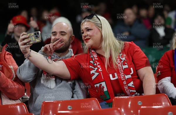 140326 - Wales v Italy - Guinness Six Nations Championship - Fans