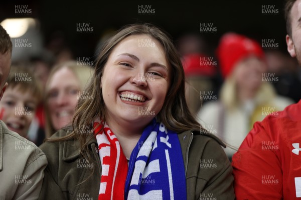 140326 - Wales v Italy - Guinness Six Nations Championship - Fans