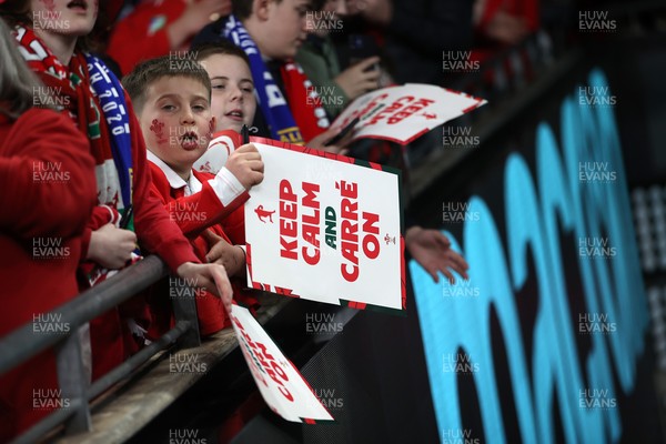 140326 - Wales v Italy - Guinness Six Nations Championship - Fans
