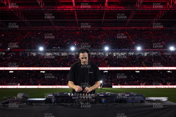 140326 - Wales v Italy, Guinness Six Nations 2026 - Josh Navidi performs at half time