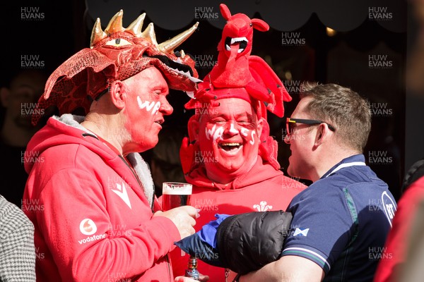 140326 - Wales v Italy - Guinness Six Nations - Wales fans before the match