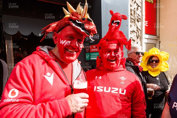 140326 - Wales v Italy - Guinness Six Nations - Wales fans before the match