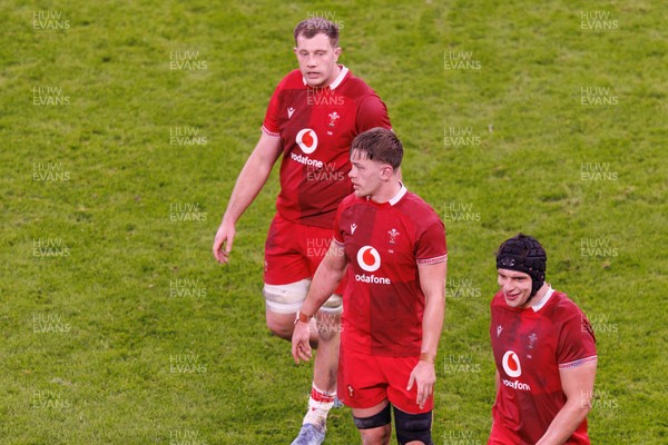 140326 - Wales v Italy - Guinness Six Nations - Ben Carter, Alex Mann and Dafydd Jenkins of Wales
