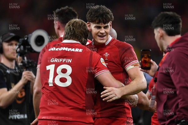 140326 - Wales v Italy - Guinness Men's Six Nations - Archie Griffin of Wales and Eddie James of Wales at full time