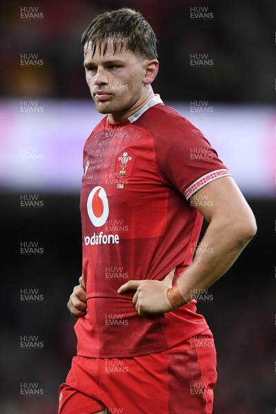 140326 - Wales v Italy - Guinness Men's Six Nations - Alex Mann of Wales