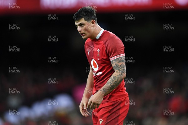 140326 - Wales v Italy - Guinness Men's Six Nations - Louis Rees-Zammit of Wales