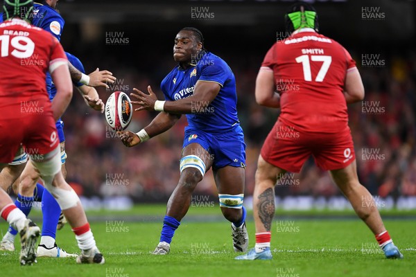140326 - Wales v Italy - Guinness Men's Six Nations - David Odiase of Italy