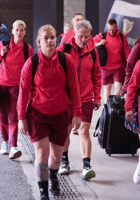 170526 - Wales v Italy, 2026 Guinness Women’s 6 Nations - Bethan Lewis of Wales arrives at the stadium