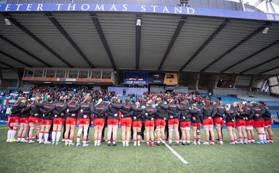 170526 - Wales v Italy, 2026 Guinness Women’s 6 Nations - The Wales team line up for the anthems ahead of the match