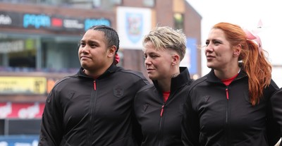 170526 - Wales v Italy, 2026 Guinness Women’s 6 Nations - Sisilia Tuipulotu of Wales, Donna Rose of Wales and Georgia Evans of Wales