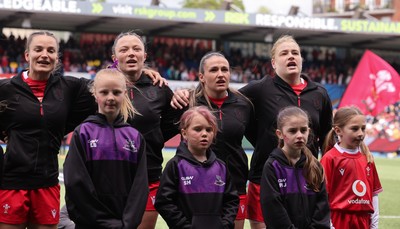 170526 - Wales v Italy, 2026 Guinness Women’s 6 Nations - Jasmine Joyce of Wales, Alisha Joyce of Wales, Kayleigh Powell of Wales and Bethan Lewis of Wales  during the anthems