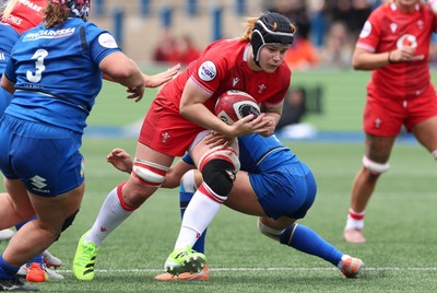 170526 - Wales v Italy, 2026 Guinness Women’s 6 Nations - Bethan Lewis of Wales