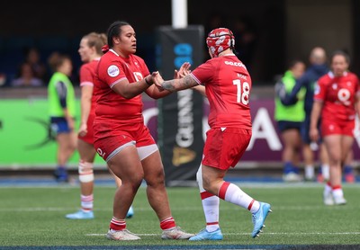 170526 - Wales v Italy, 2026 Guinness Women’s 6 Nations - Sisilia Tuipulotu of Wales and Donna Rose of Wales