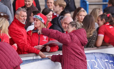 170526 - Wales v Italy, 2026 Guinness Women’s 6 Nations - Keira Bevan of Wales with family at the end of the match