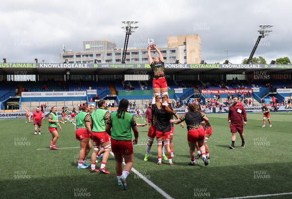 170526 - Wales v Italy, 2026 Guinness Women’s 6 Nations - Wales warm up ahead of the match