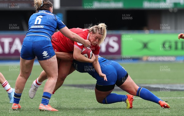 170526 - Wales v Italy, 2026 Guinness Women’s 6 Nations - Kelsey Jones of Wales