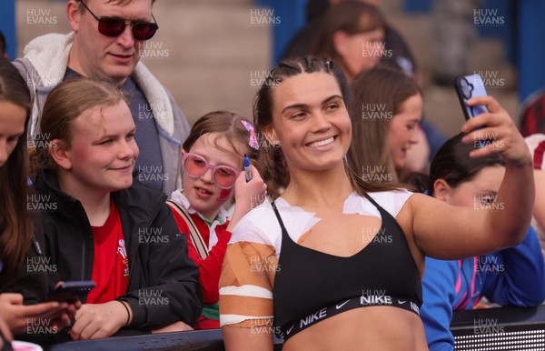 170526 - Wales v Italy, 2026 Guinness Women’s 6 Nations - Bryonie King of Wales with fans 