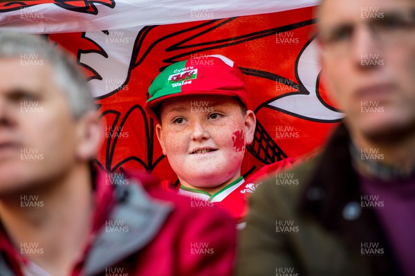 190322  - Wales v Italy - Guinness Six Nations  - Wales fans react during the game 