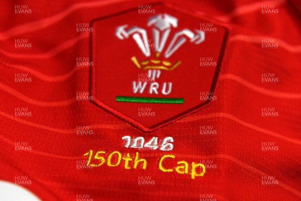 190322 - Wales v Italy - Guinness Six Nations - Alun Wyn Jones of Wales jersey in the dressing room