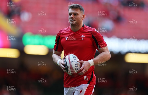 190322 - Wales v Italy - Guinness 6 Nations - Dan Biggar of Wales during the warm up