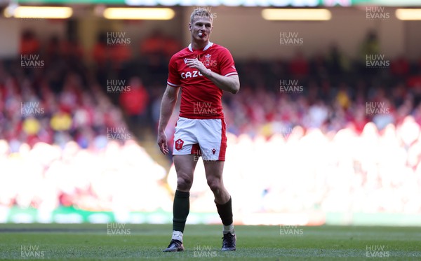 190322 - Wales v Italy - Guinness 6 Nations - Johnny McNicholl of Wales